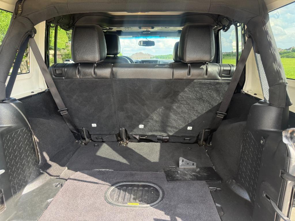 2017 Jeep Wrangler Unlimited 75th Anniversary Edition - Photo 16