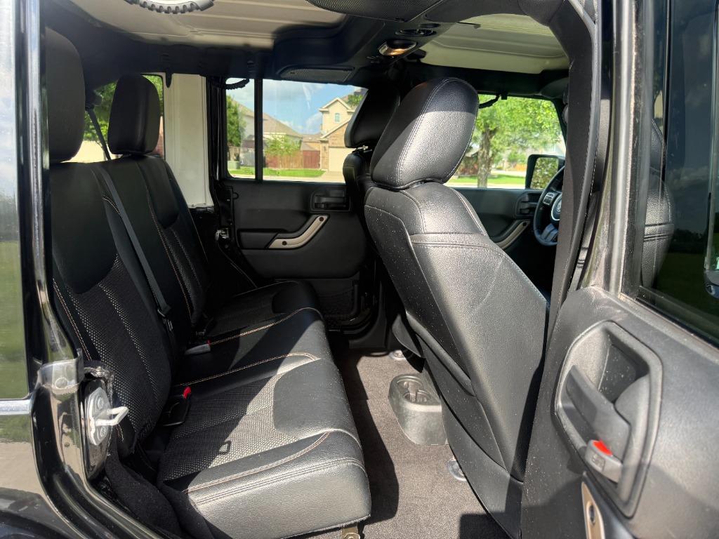 2017 Jeep Wrangler Unlimited 75th Anniversary Edition - Photo 17
