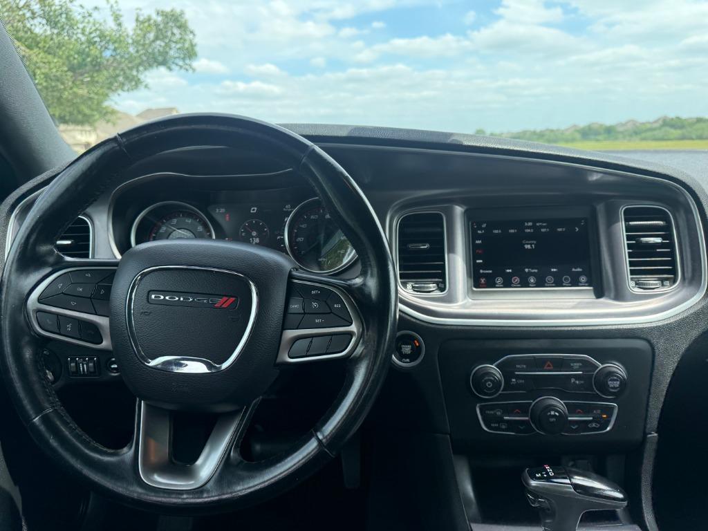 2020 Dodge Charger SXT - Photo 9