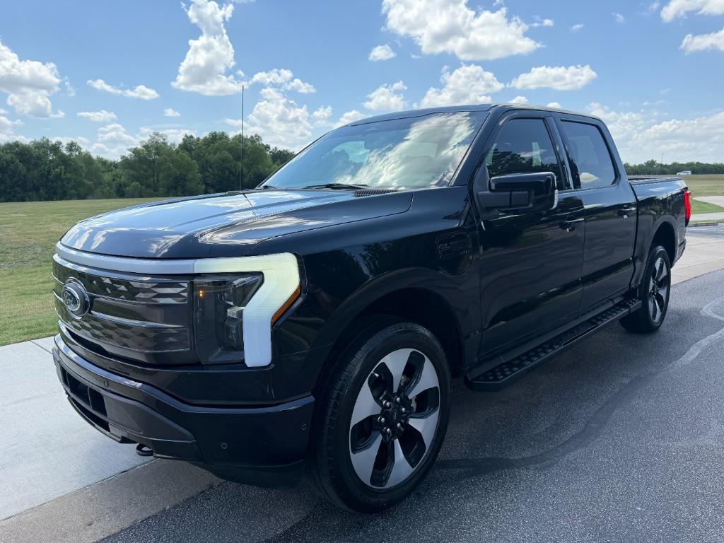 2022 Ford F-150 Platinum 4x4 SuperCrew 5-1/2 Box's photo