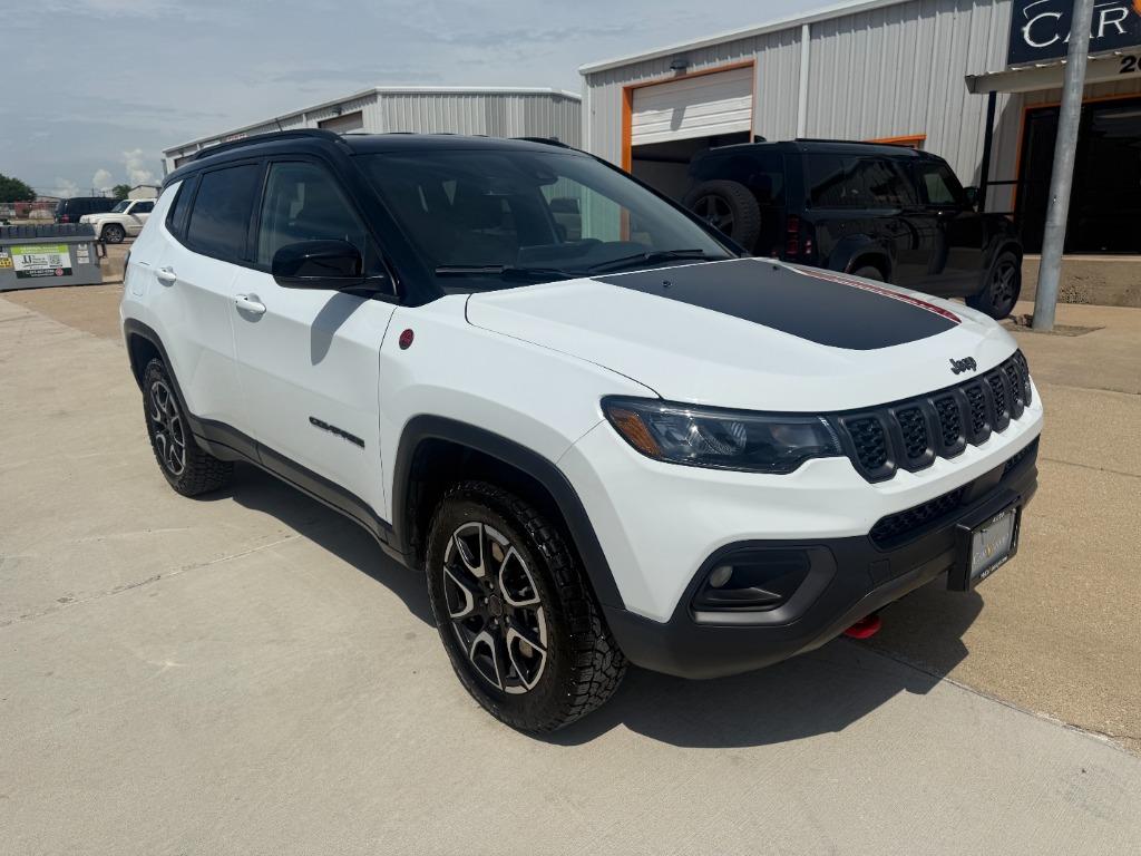 2025 Jeep Compass Trailhawk - Photo 7